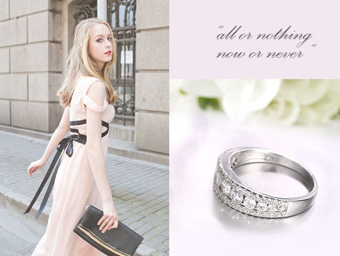 Diamond ring in 925 sterling silver