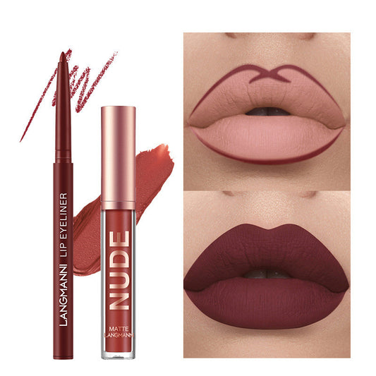 Lip Liner And Lipstick Makeup 1